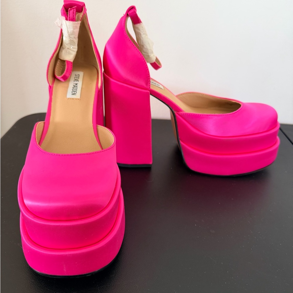 Steve Madden Hot Pink Platform Heels